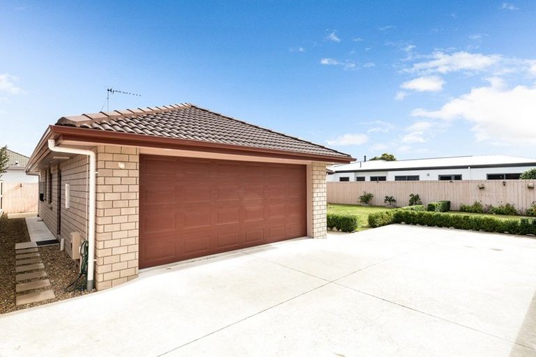 Photo of property in 8a Bolmuir Road, Forest Lake, Hamilton, 3200