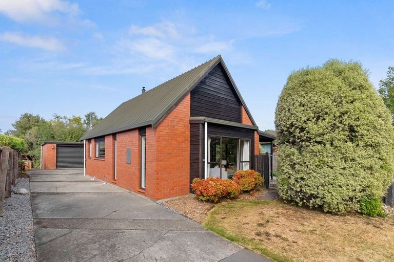 Photo of property in 32 Rearsby Drive, Halswell, Christchurch, 8025