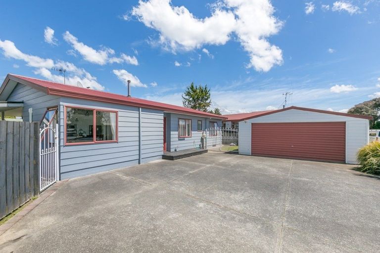 Photo of property in 7 Myrlene Place, Nawton, Hamilton, 3200