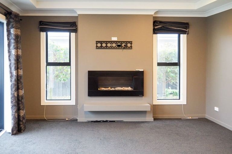 Photo of property in 33 Hyde Place, Halswell, Christchurch, 8025