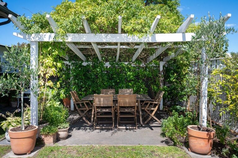 Photo of property in 181 Georges Drive, Napier South, Napier, 4110