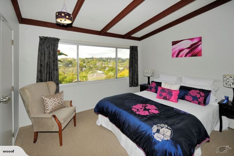 Photo of property in 2/29 Sealy Road, Torbay, Auckland, 0630