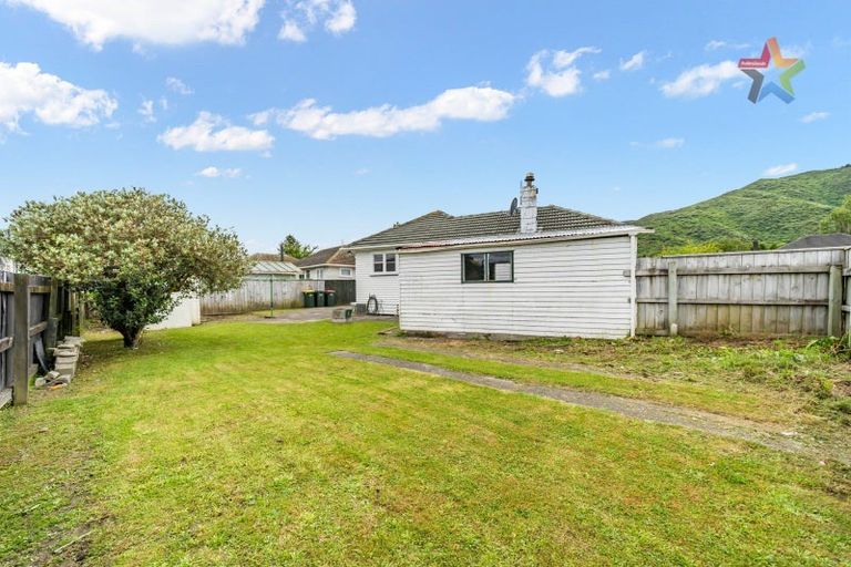 Photo of property in 35 Frederick Street, Wainuiomata, Lower Hutt, 5014