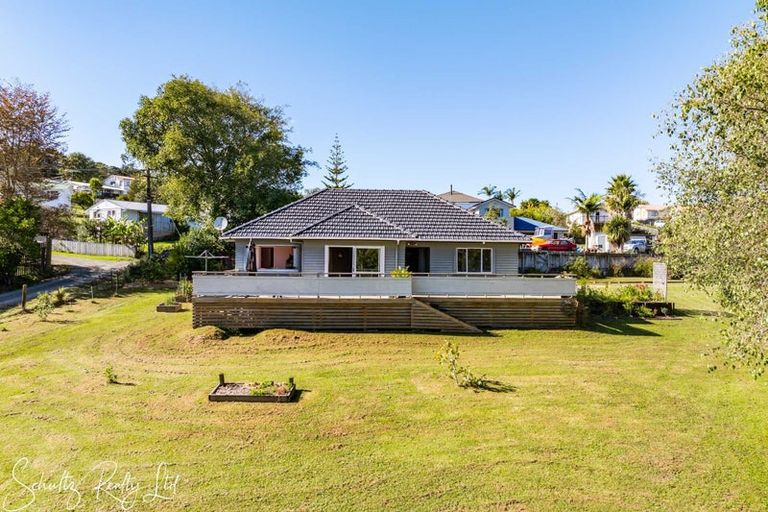 Photo of property in 15 Ash Grove, Maungaturoto, 0520