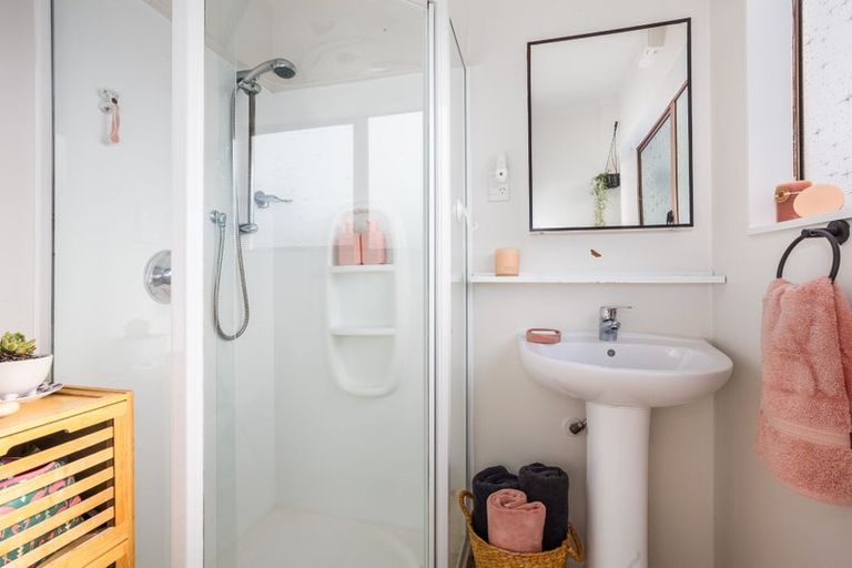 Photo of property in 4/22 Richard Street, Titahi Bay, Porirua, 5022