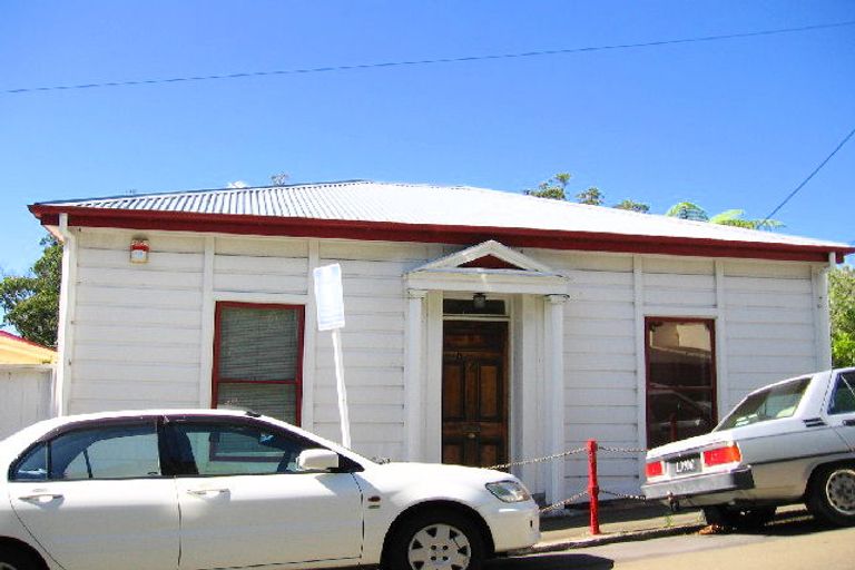 Photo of property in 1/59 Aurora Terrace, Kelburn, Wellington, 6012