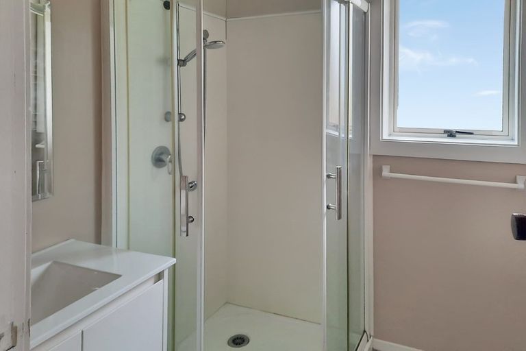 Photo of property in 10 Orcades Street, Shirley, Christchurch, 8013