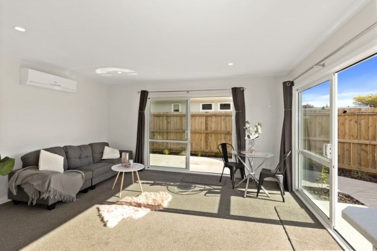 Photo of property in 6b Petherick Street, Taita, Lower Hutt, 5011