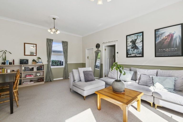 Photo of property in 265 Ohiro Road, Brooklyn, Wellington, 6021