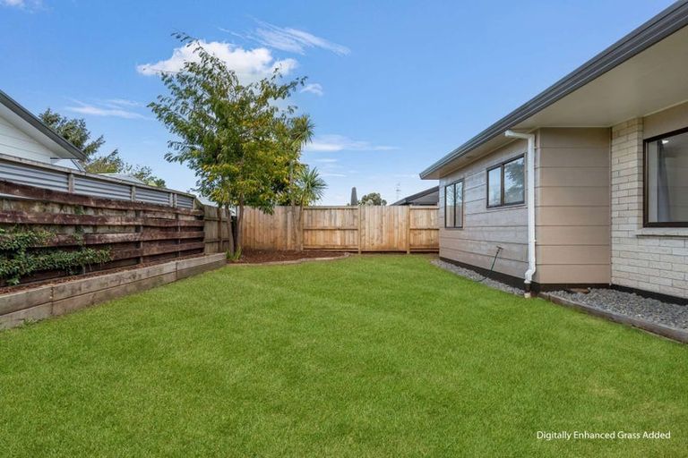 Photo of property in 2/83 Gloucester Road, Mount Maunganui, 3116