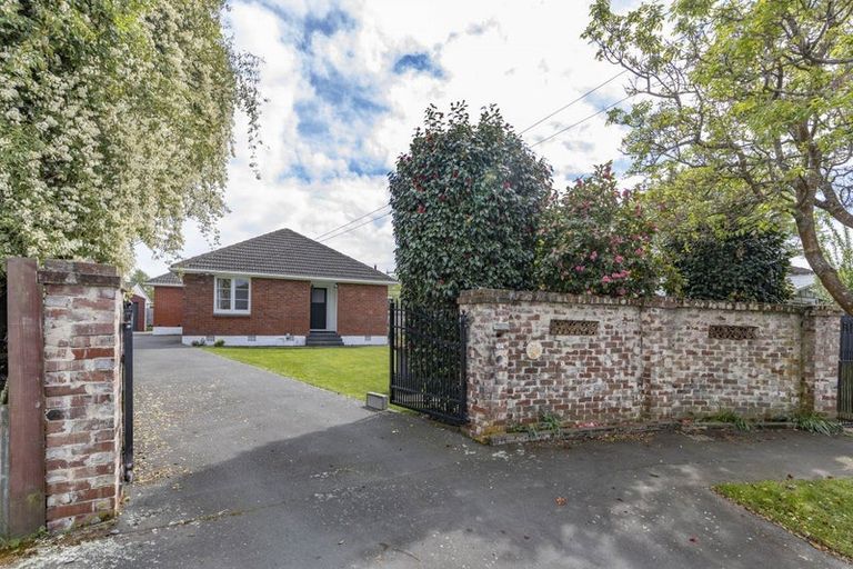 Photo of property in 4 Allison Place, Shirley, Christchurch, 8013