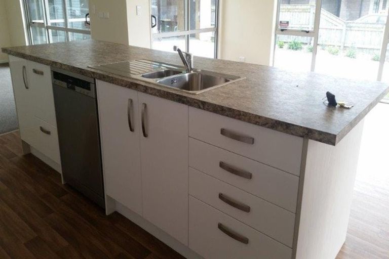 Photo of property in 12 Dal Din Drive, Otaki, 5512