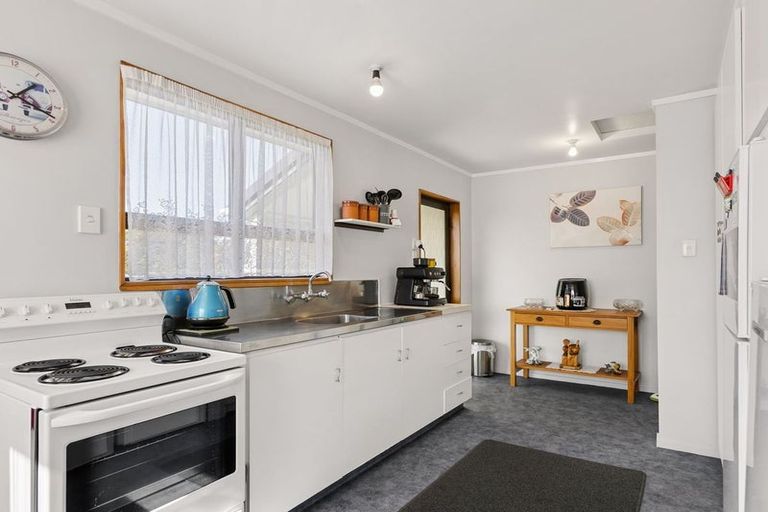 Photo of property in 137 Derby Street, Westport, 7825