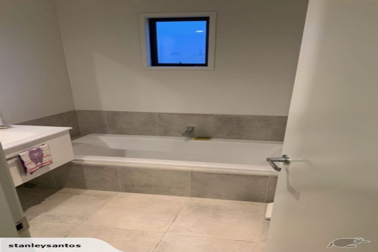 Photo of property in 27 Glenfiddich Road, Jacks Point, Queenstown, 9371