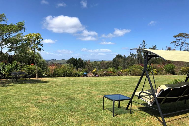 Photo of property in 123b Wiroa Road, Kerikeri, 0293