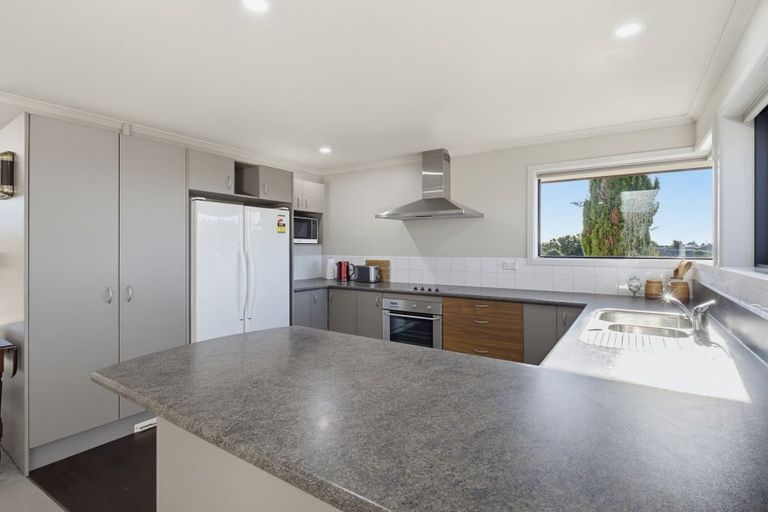 Photo of property in 102 Fergusson Street, Stoke, Nelson, 7011