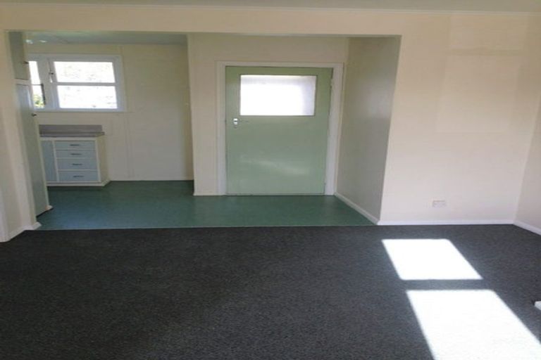Photo of property in 78-80 Strand Crescent, Naenae, Lower Hutt, 5011