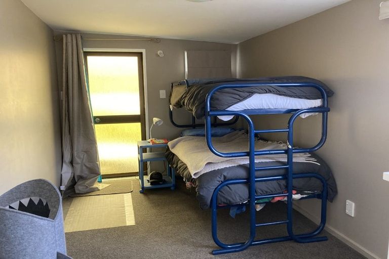 Photo of property in 8 Rata Street, Wanaka, 9305