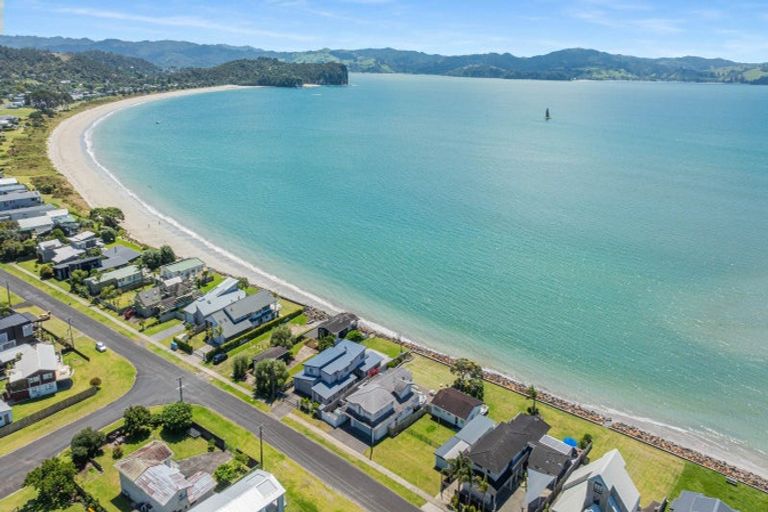 Photo of property in 137 Captain Cook Road, Cooks Beach, Whitianga, 3591