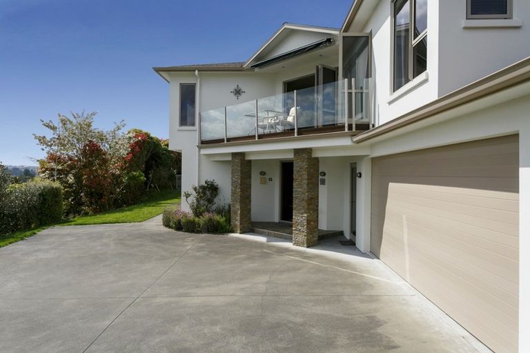 Photo of property in 1/13 Scenic Heights, Acacia Bay, Taupo, 3330