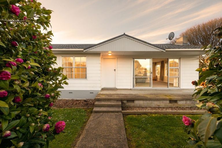 Photo of property in 2 Sinclair Terrace, Te Awamutu, 3800