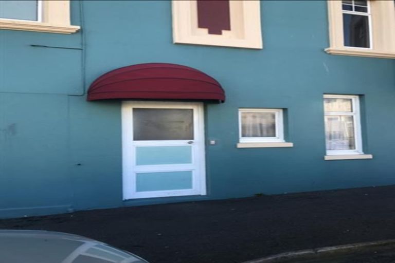 Photo of property in 127 Saint Aubyn Street, New Plymouth, 4310