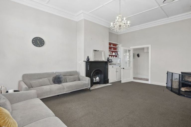 Photo of property in 84 Tomahawk Road, Andersons Bay, Dunedin, 9013