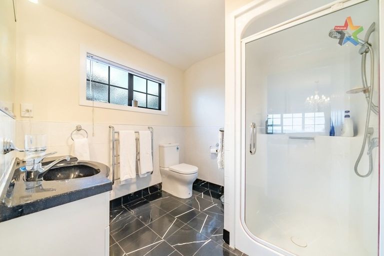 Photo of property in 44 Arahiwi Grove, Tirohanga, Lower Hutt, 5010