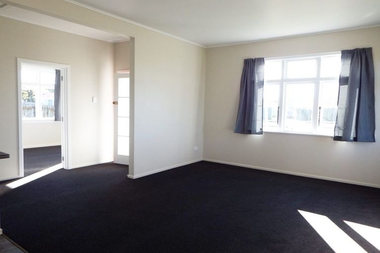 Photo of property in 30 Alexandra Street, Marton, 4710