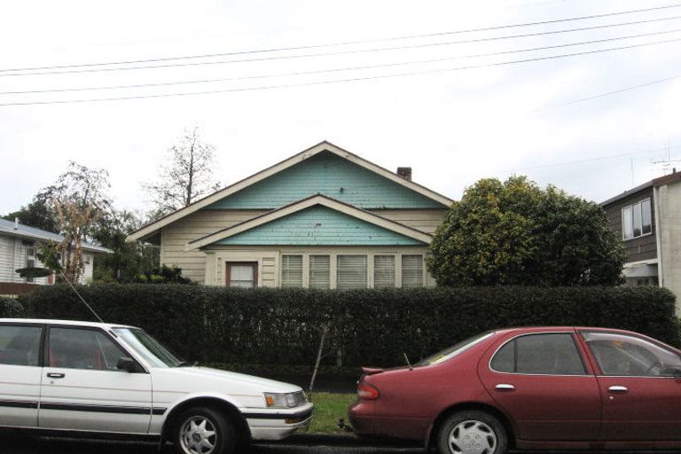 Photo of property in 9 Myrtle Street, Hamilton East, Hamilton, 3216