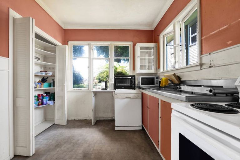 Photo of property in 9 Havelock Place, Blagdon, New Plymouth, 4310