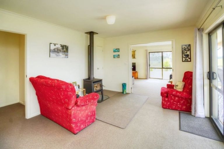 Photo of property in 1239 No 2 Road, Te Ranga, Te Puke, 3182