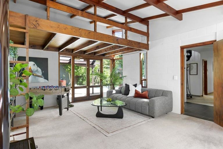 Photo of property in 25 Ilam Road, Upper Riccarton, Christchurch, 8041