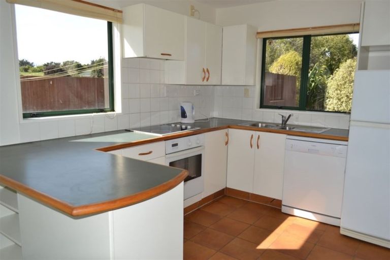 Photo of property in 33a Broadway Avenue, Waikuku Beach, 7473