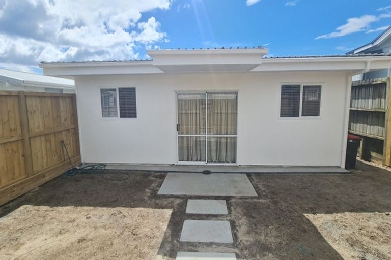 Photo of property in 1211 Papamoa Beach Road, Papamoa Beach, Papamoa, 3118