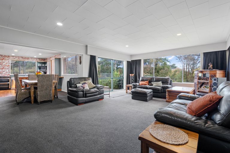 Photo of property in 620 Western Lake Road, Western Lake, Featherston, 5773