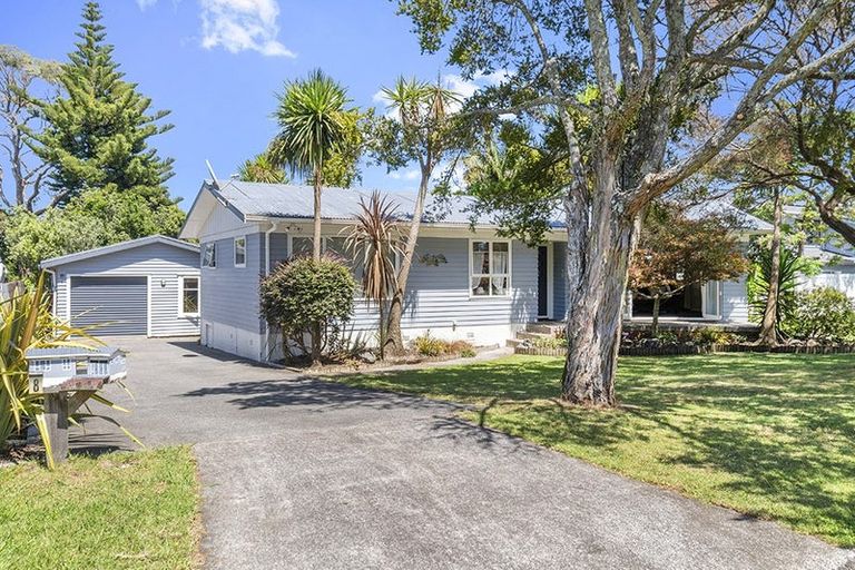 Photo of property in 8 Pelorus Place, Pakuranga, Auckland, 2010