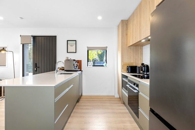 Photo of property in 1/19 Courtenay Street, St Albans, Christchurch, 8014