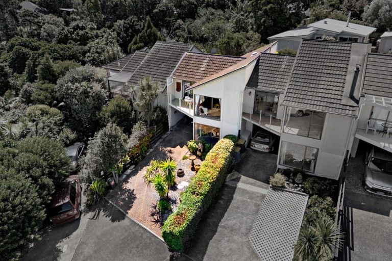 Photo of property in 3/22 Mariposa Crescent, Birkenhead, Auckland, 0626