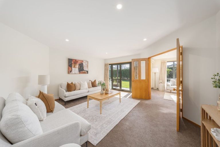 Photo of property in 2 Springvale Gardens, Harewood, Christchurch, 8051
