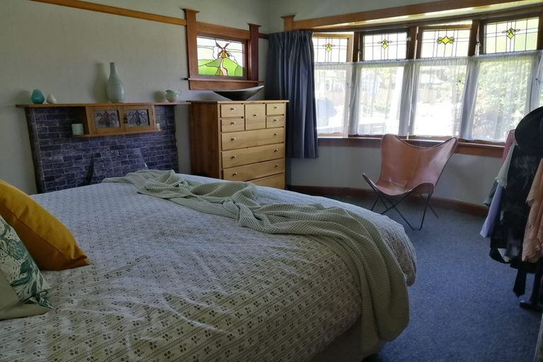 Photo of property in 41 Norton Park Avenue, Fairfield, Lower Hutt, 5011