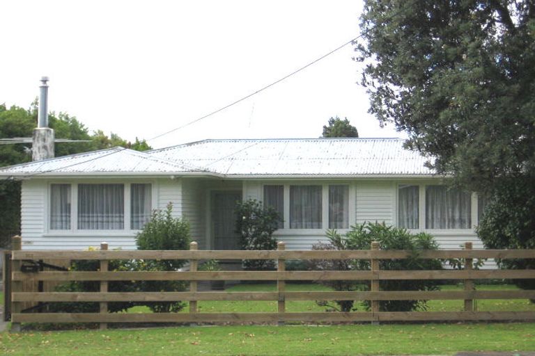 Photo of property in 107 Swanson Road, Henderson, Auckland, 0610