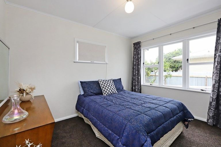 Photo of property in 44 Clarence Cox Crescent, Pirimai, Napier, 4112