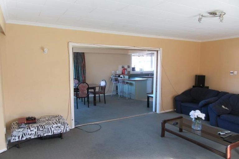 Photo of property in 99 Cheyenne Street, Sockburn, Christchurch, 8042