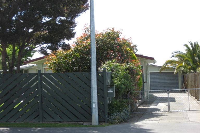 Photo of property in 62 Bush Street, Rangiora, 7400