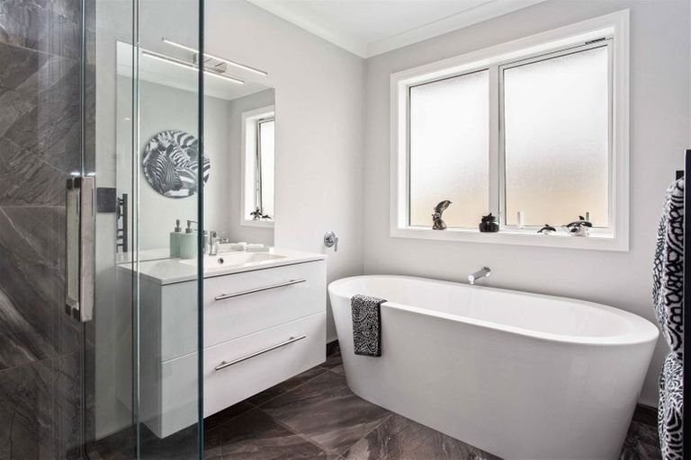 Photo of property in 86 Sutherland Drive, Kaiapoi, 7630