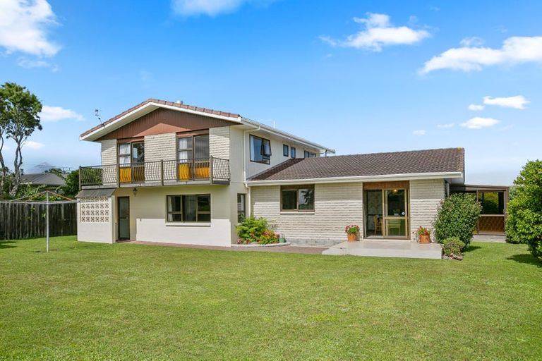 Photo of property in 6a Karina Road, Merrilands, New Plymouth, 4312