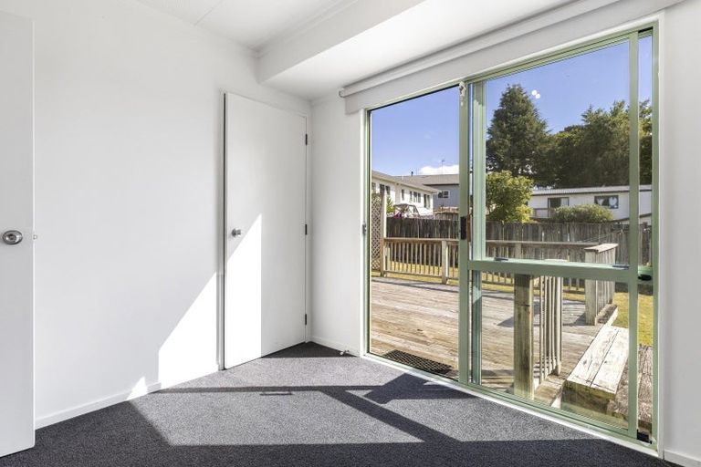 Photo of property in 15 Kiddle Drive, Hilltop, Taupo, 3330