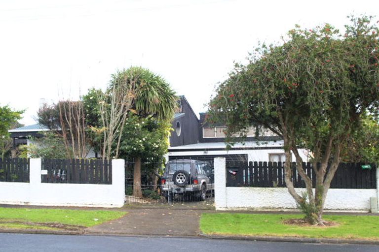 Photo of property in 33a Wedgwood Avenue, Mangere East, Auckland, 2024