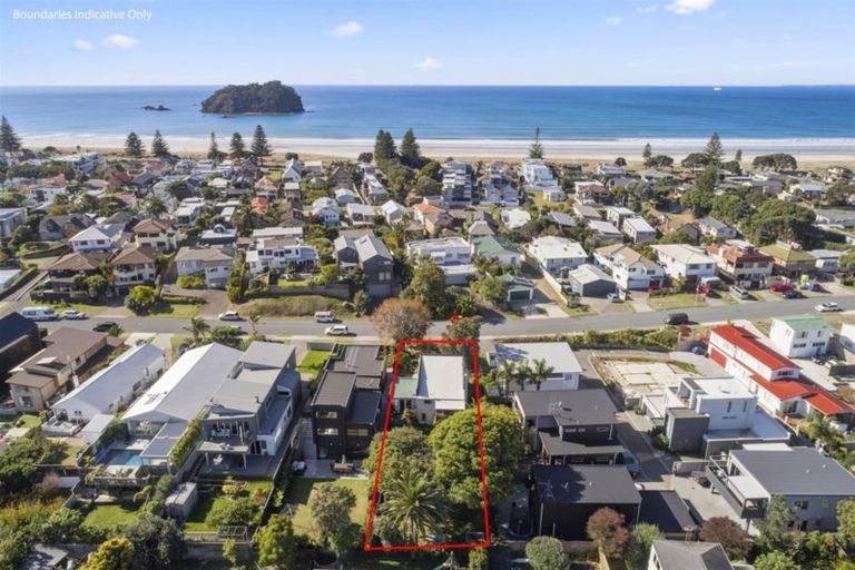 Photo of property in 28 Oceanview Road, Mount Maunganui, 3116